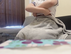 漫画のようにシャツのボタンぶっ飛んでいきました…