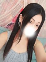 由利みかな(25)