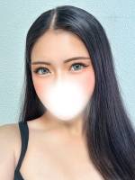 板倉れま(21)