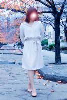 敦子(27)