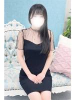 瑠衣(28)