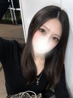 なな(20)