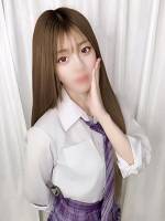 れい(20)