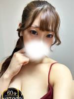 桃瀬りな(22)