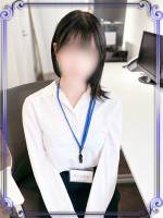白河あずさ(22)
