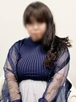 八重（やえ）(32)