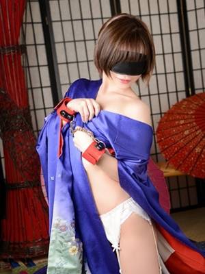 人妻sakura整理品☆エメフィール☆ローズ柄レースTショーツ ピンク☆しっとりツヤ感あり☆姫系 エロかわ エレガント 美尻フェチ お姉さん