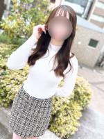 ももな(21)