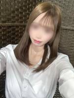 心花 あいな(23)