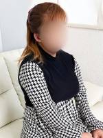 れい(22)