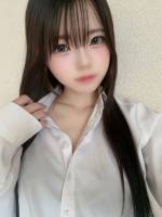 みみ(20)