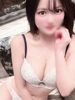 みく(24)