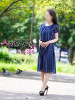山下朝香(48)
