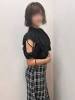 菜々(なな)(33)