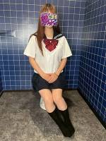 あやか(23)