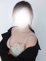 宮本うみ(22)