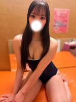 もえ(21)